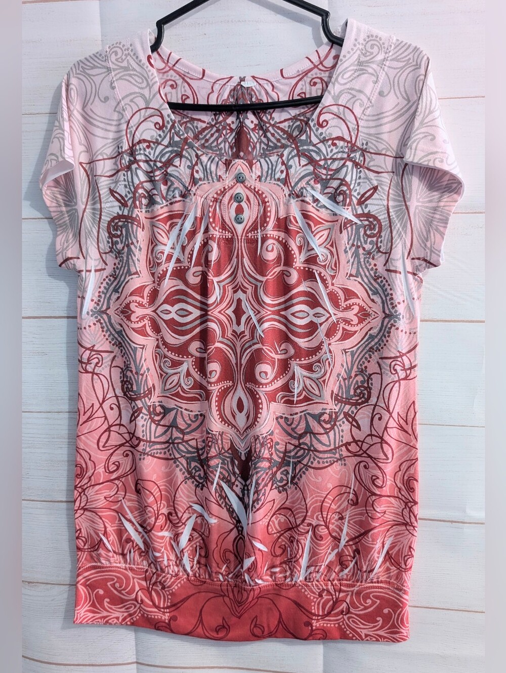 Nwot Pink Mandala Print Short Sleeve Top Size Large